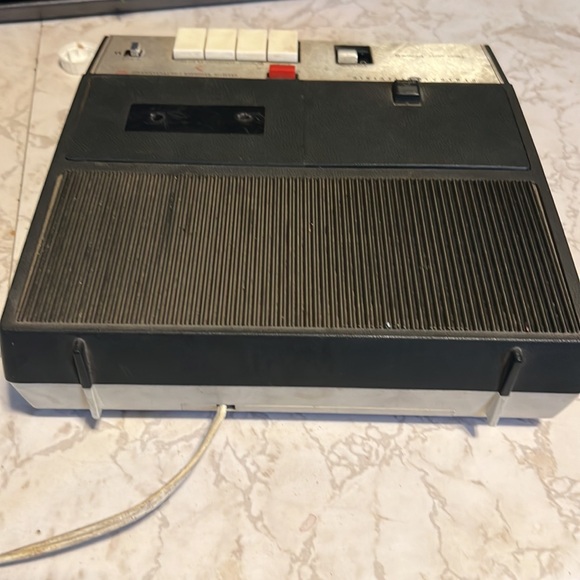 Vtg General Electric GE Model M8420A Cassette Recorder Automatic ALC with Mic - Picture 14 of 16